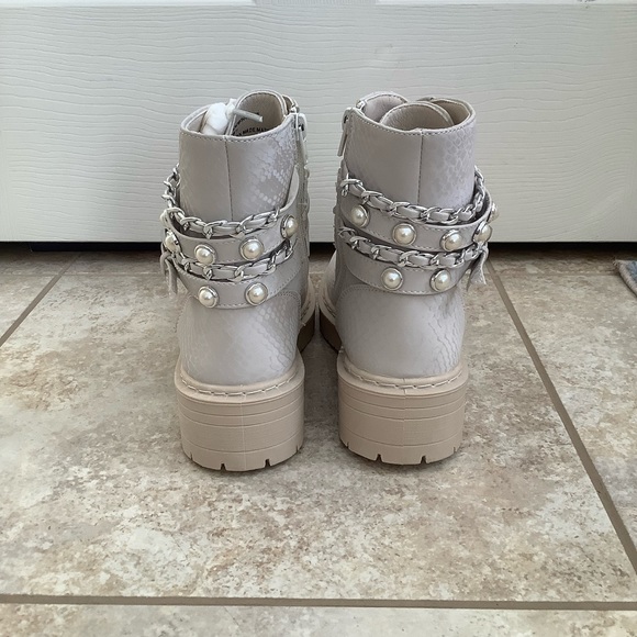 Womens Sugar Ivory boots size 7.5 - Picture 5 of 6